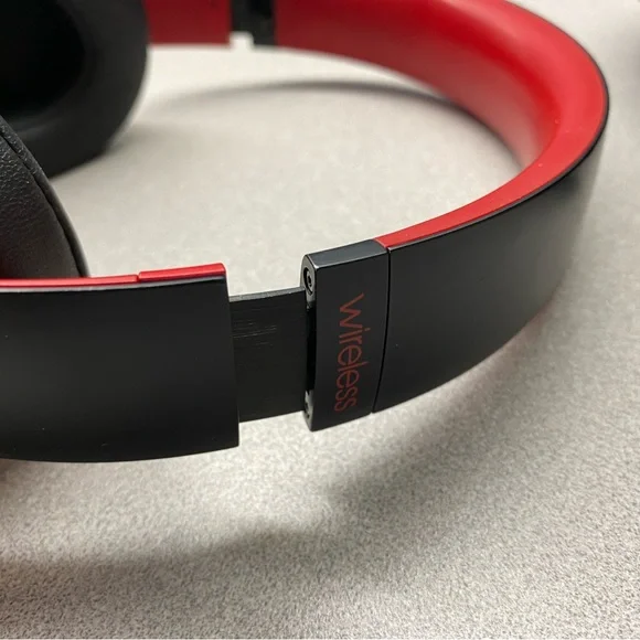 Beats Studio 3 Wireless - Picture 7 of 8